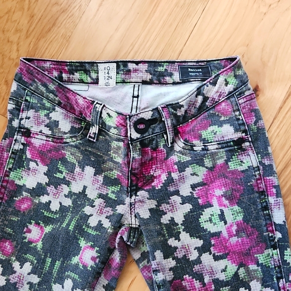 Railed leggings fit flower digital print jeans size 24 - Picture 7 of 7
